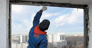 Демонтаж остекления балкона в Минеральных Водах - цена от 564 руб. - Сварной-Мнр